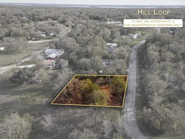 81 Hill Loop Rd #82, Somerville, TX 77879