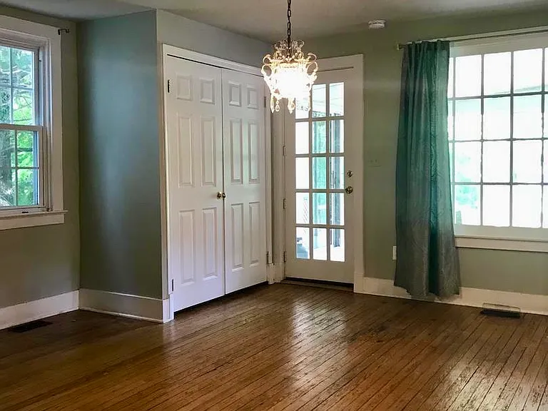 216 Wirt St NW — Photo 22