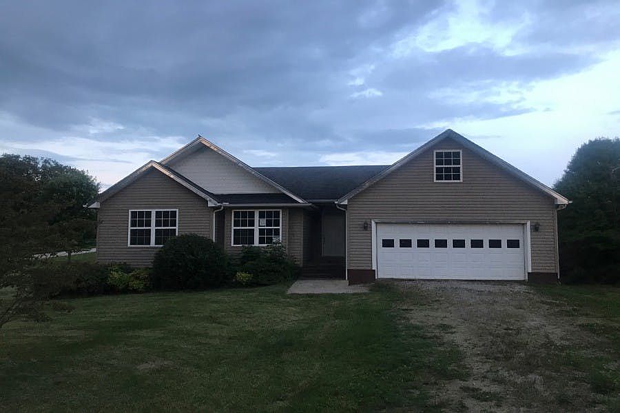 1st image of 206 New St