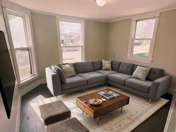 614 Neland Ave SE, Grand Rapids, MI 49506