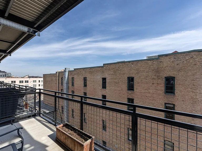 618 Washington Ave N #502 — Photo 8