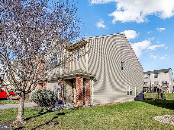 2nd image of 216 Meriweather Dr
