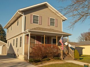 3216 N 10th St, Sheboygan, WI 53083