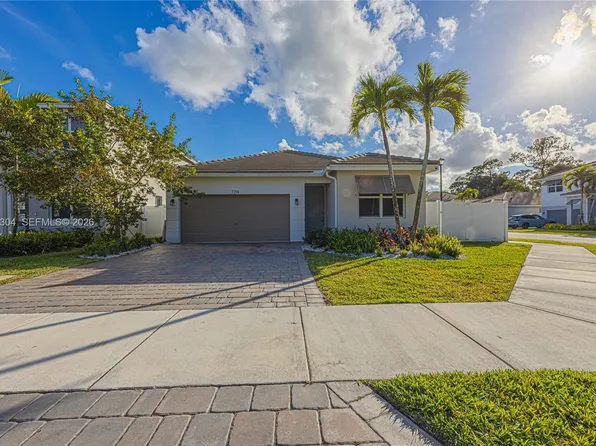 7214 Rockwood Rd, Jupiter, FL 33458