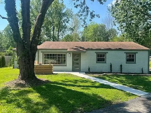 3209 E Loretta Dr, Indianapolis, IN 46227