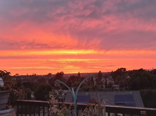 512 Beaumont Dr, Vista, CA 92084