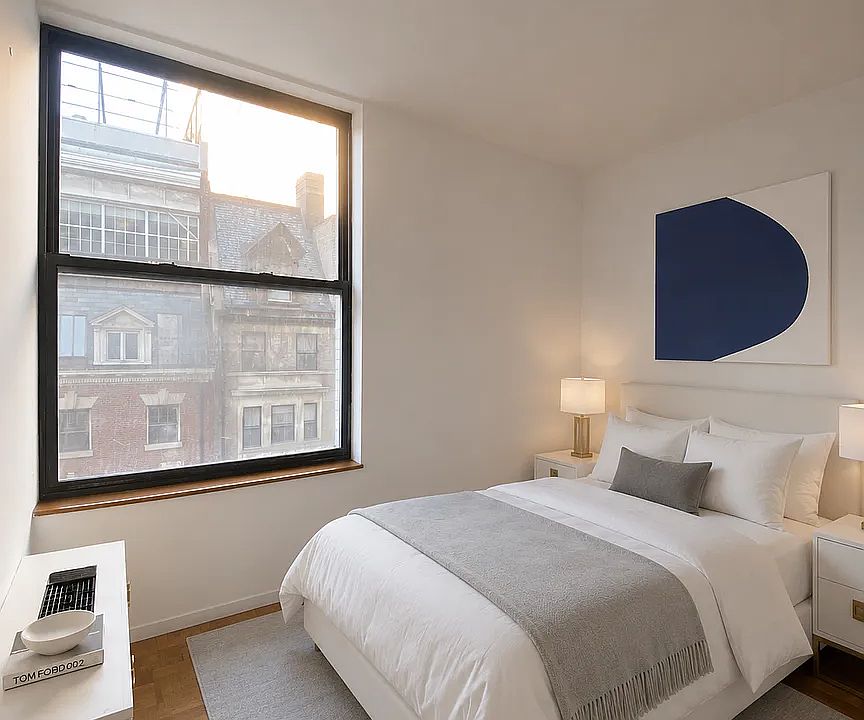 1st image of 304 W 92nd St #5V