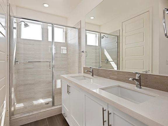 4th image of 19542 Empire Ln #1