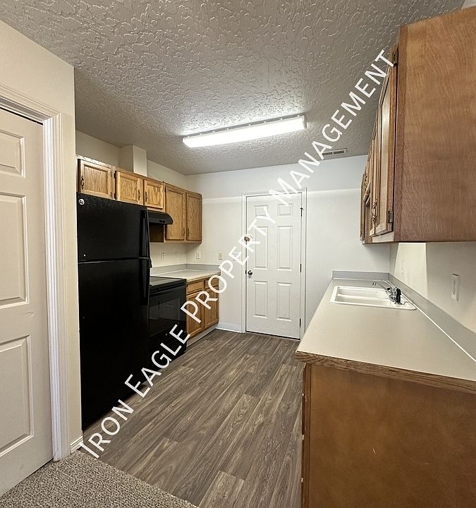 1st image of 218 Delaware Ave APT B