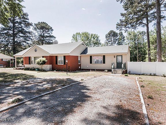 3rd image of 3313 Amherst Road