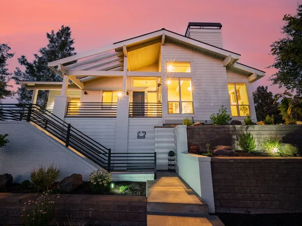 353 SE Larkspur Dr, Madras, OR 97741