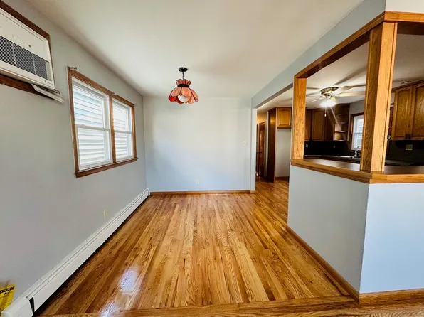 126 West 25th Street image 4 of 11