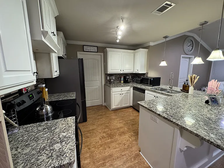 21 Kasidyann Ct — Photo 8