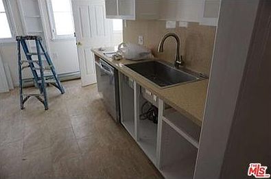 5th image of 128 S Oakhurst Dr APT 3