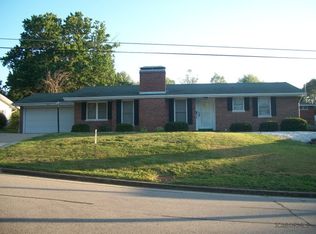 1112 Major Dr, Jefferson City, MO 65101