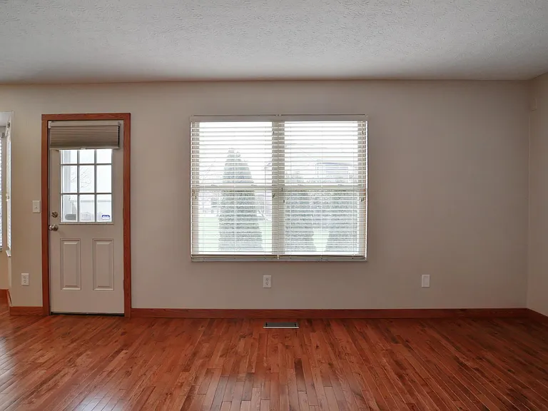 4344 Edgeley Ct — Photo 9