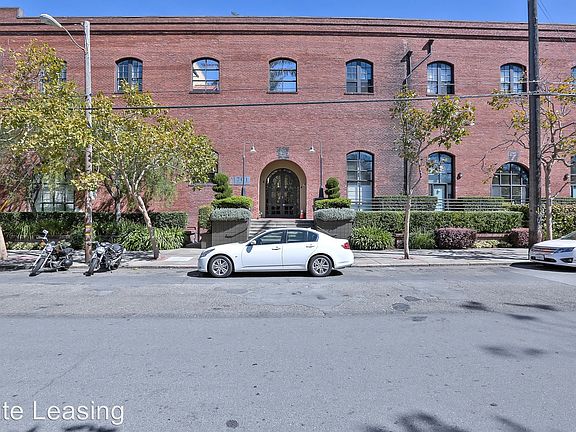 4th image of 701 Minnesota St APT 108