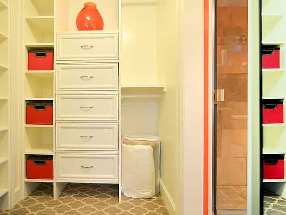 3rd image of 323 Emanuel Cleaver Ii Blvd APT 3B