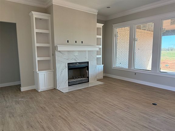 2nd image of 107 Bluestem Rd