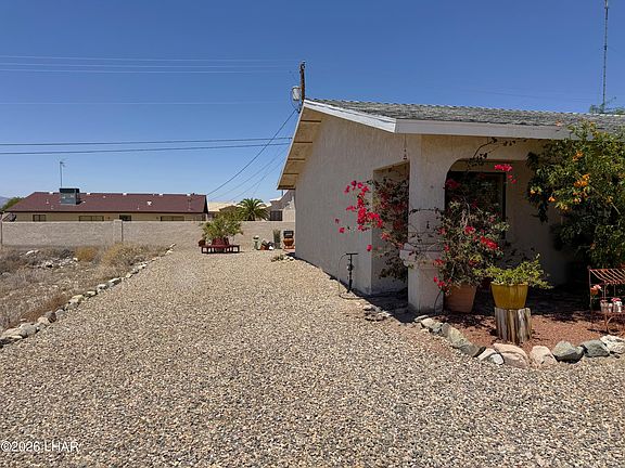 4th image of 3159 Kiowa Blvd N