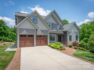41 Lake Vista Dr, Fletcher, NC 28732