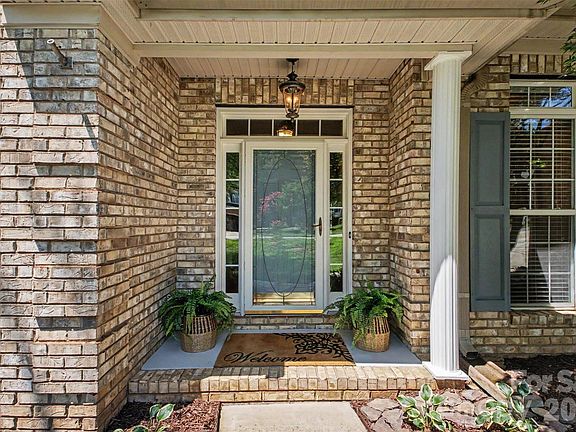 2nd image of 576 Gatsby Pl NW