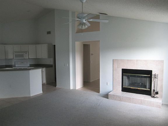 5th image of 4425 Carillon Ct