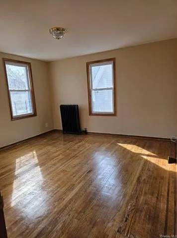 2 bed, 1.0 bath, 2262 sqft, $2,950 — Photo 4