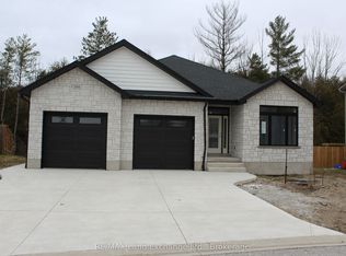784 Campbell Ave, Kincardine, ON N2Z 1W1