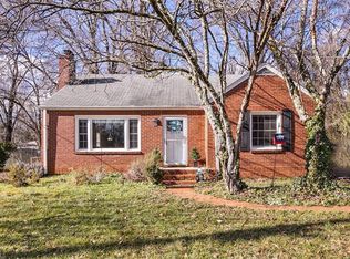 3424 Valley Rd, Winston Salem, NC 27106