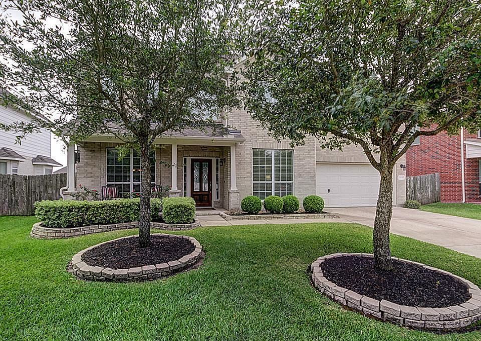 1st image of 21203 Maybrook Manor Ln