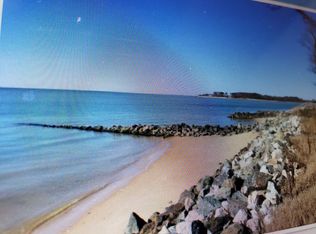 36 Arlington Chase Rd, Cape Charles, VA 23310