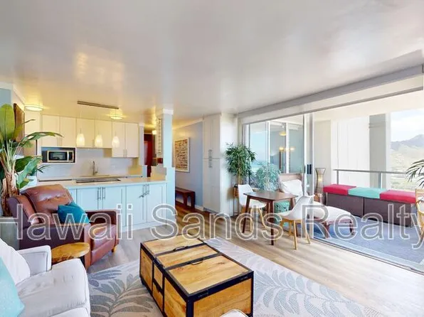 2600 Pualani Way APT 3003, Honolulu, HI 96815