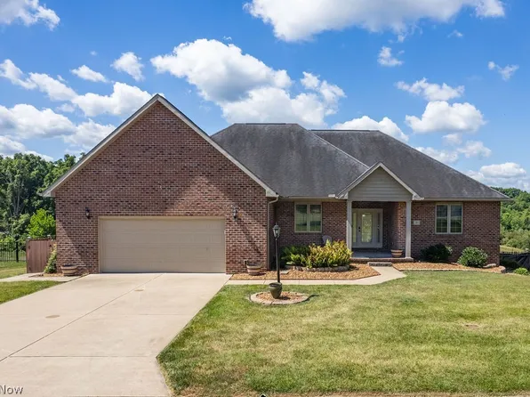 51 Harper Dr, Parkersburg, WV 26101