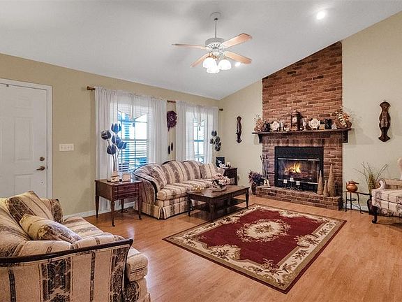 3rd image of 10931 Point Nellie Dr