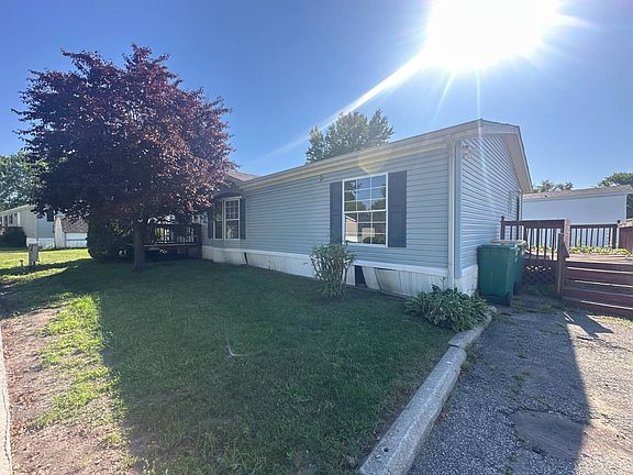 2nd image of 815 W Douglas Rd #114