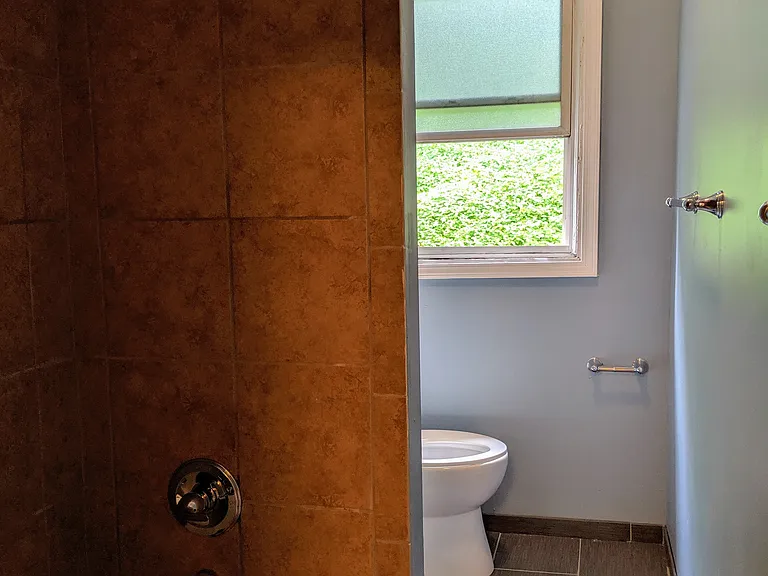 4109 Haldane St — Photo 8