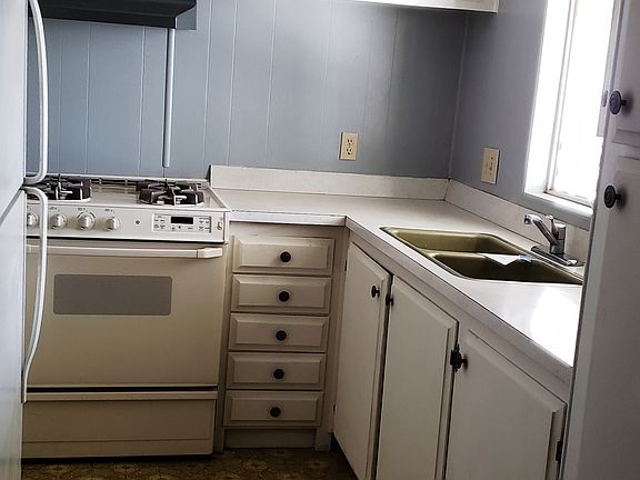 Kitchen - all appliances