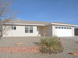 668 Silver Saddle Rd SE, Rio Rancho, NM 87124
