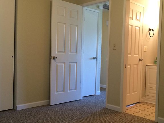 5th image of 505 Santa Roza Dr #B