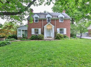 3820 Woodford Rd, Cincinnati, OH 45213