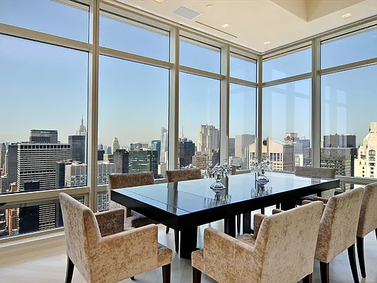 Rented by Sotheby's International Realty | media 13