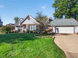 2935 Cherrywood Cir NW, Massillon, OH 44646