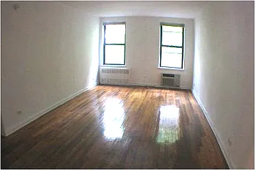 Rented by 4 Points Properties