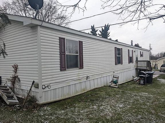 3rd image of 29 Bloomdale Mobile Home Park