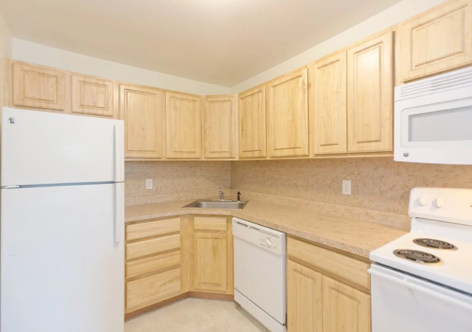 Orchard Garden Apartments — Photo 1