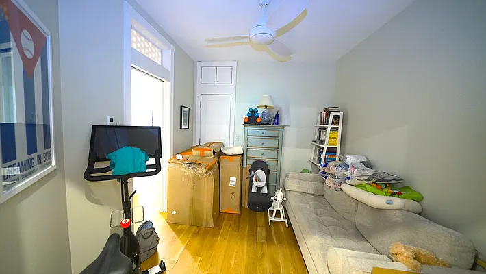 Rented by Dwell Residential Inc | media 25