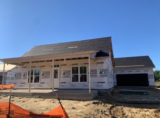 35 W Battery Cir, Selma, NC 27576