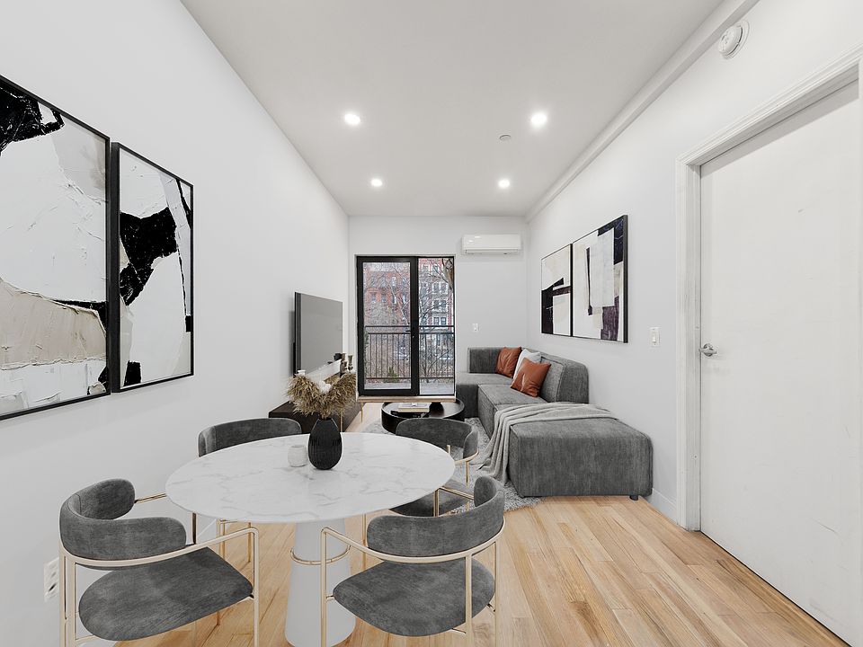 1st image of 447 W 47th St APT 4