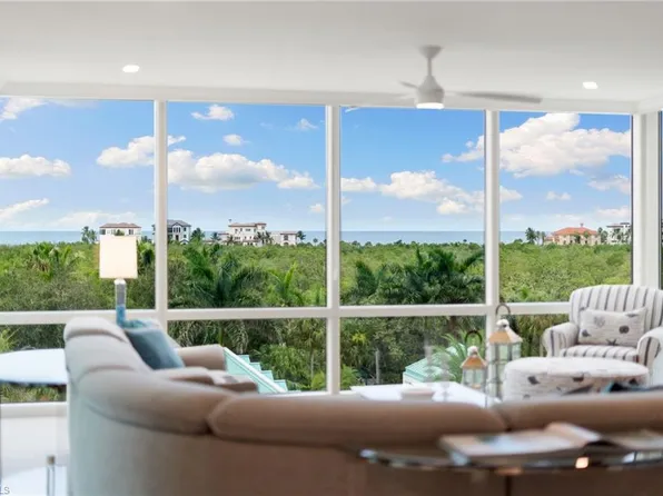 7515 Pelican Bay BLVD #5A, NAPLES, FL 34108